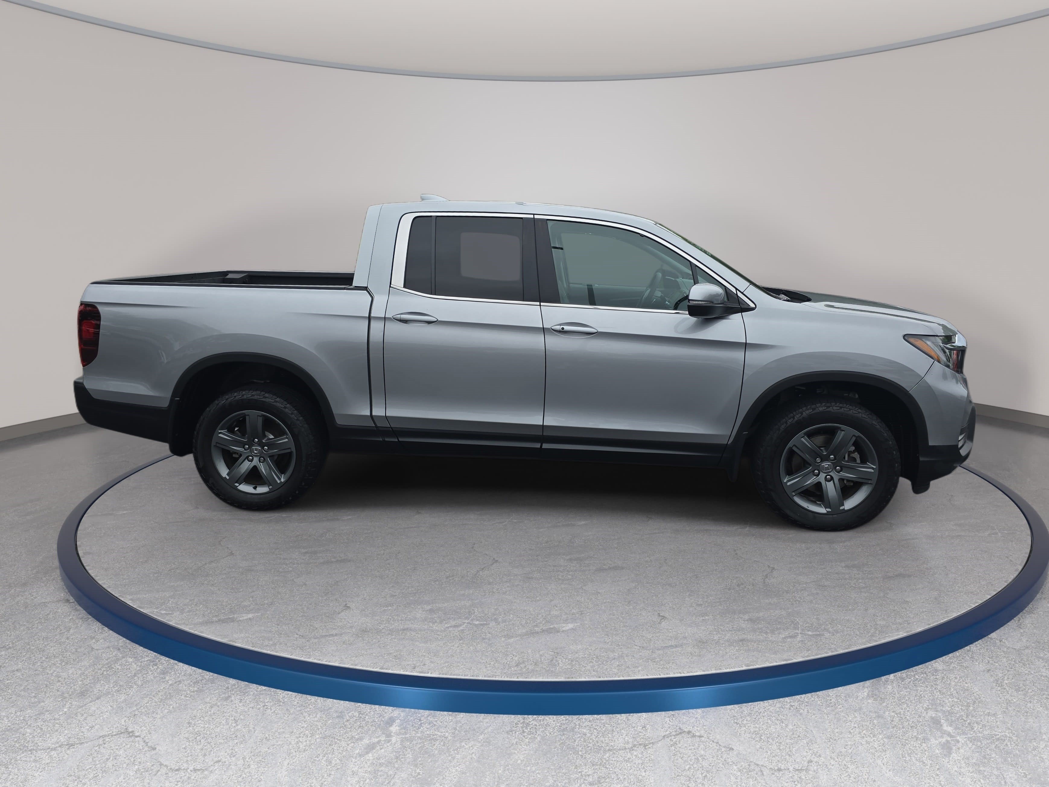 Used 2023 Honda Ridgeline RTL image 4