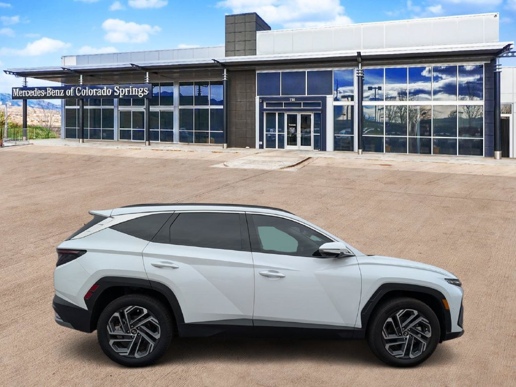Used 2025 Hyundai Tucson Limited AWD/4WD image 5