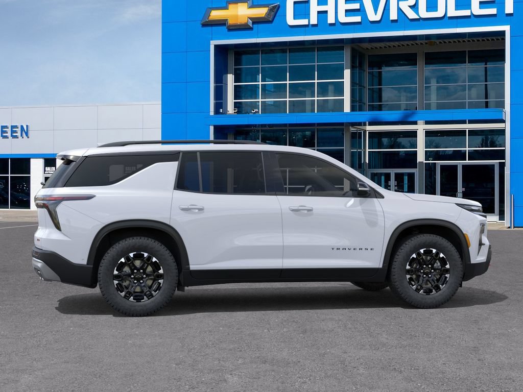 New 2027 Chevrolet Traverse Z71 w/ Driver Confidence Package AWD/4WD image 6