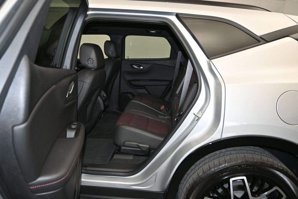 Certified 2021 Chevrolet Blazer RS w/ Enhanced Convenience Package FWD image 24