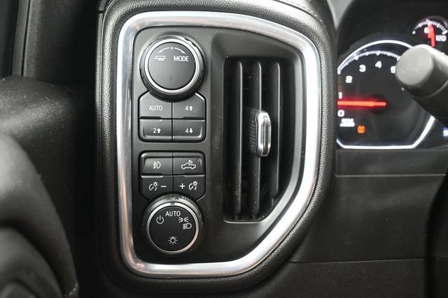 Used 2021 Chevrolet Silverado 1500 LT Trail Boss AWD/4WD image 26
