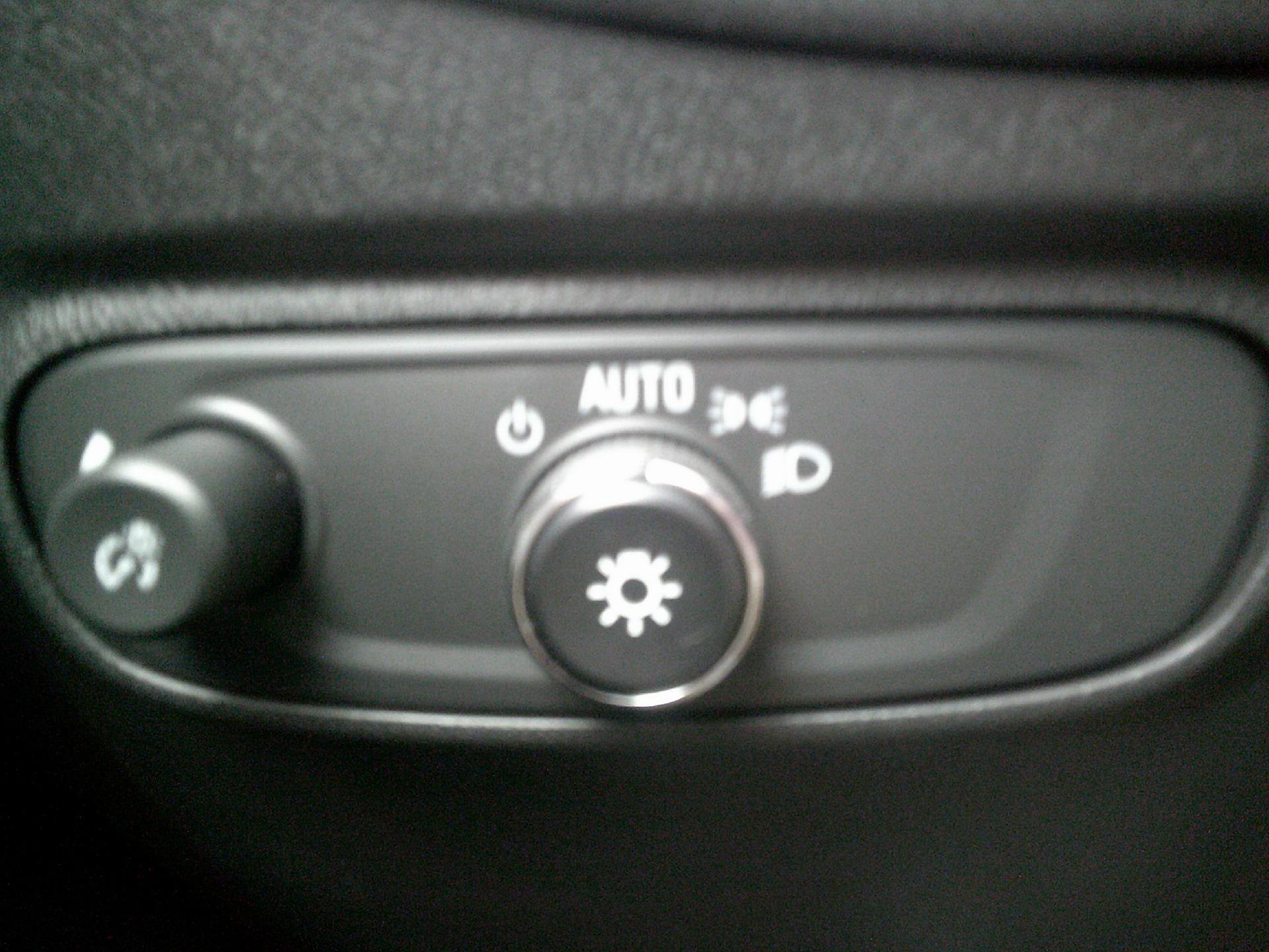 Certified 2023 Chevrolet Equinox LT image 13