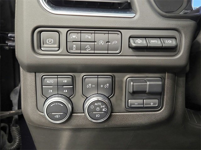 Used 2021 GMC Yukon AT4 image 26