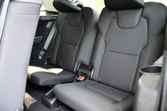 New 2026 Volvo XC90 B6 Plus w/ Protection Package Premier AWD/4WD image 18