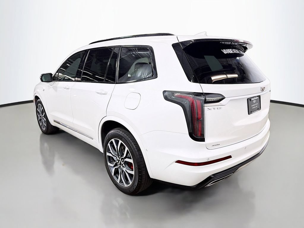 Certified 2024 Cadillac XT6 Sport w/ Technology Package AWD/4WD image 7