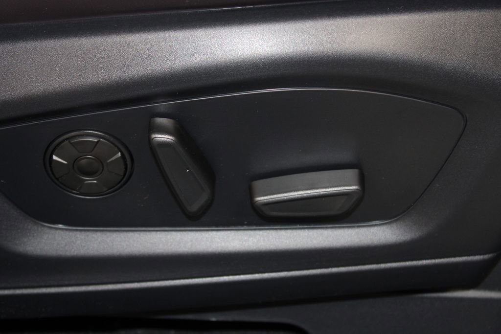 New 2026 Ford Explorer Platinum image 28