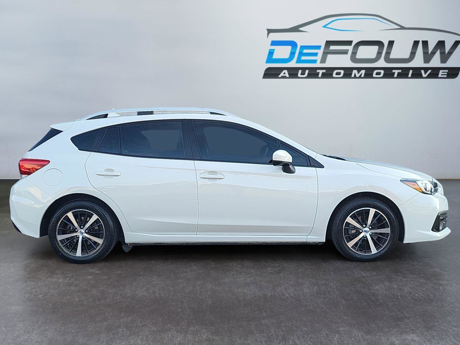 Used 2022 Subaru Impreza Premium image 2