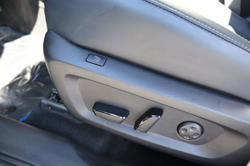 Used 2025 Mitsubishi Outlander SEL Black Edition AWD/4WD image 31