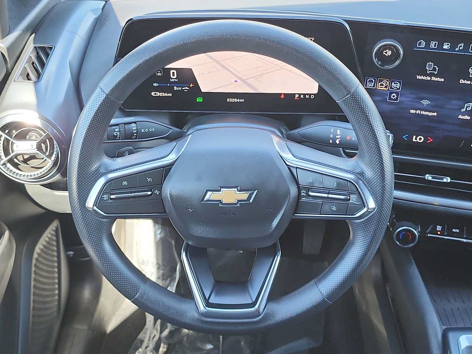 Used 2025 Chevrolet Equinox EV LT FWD image 28