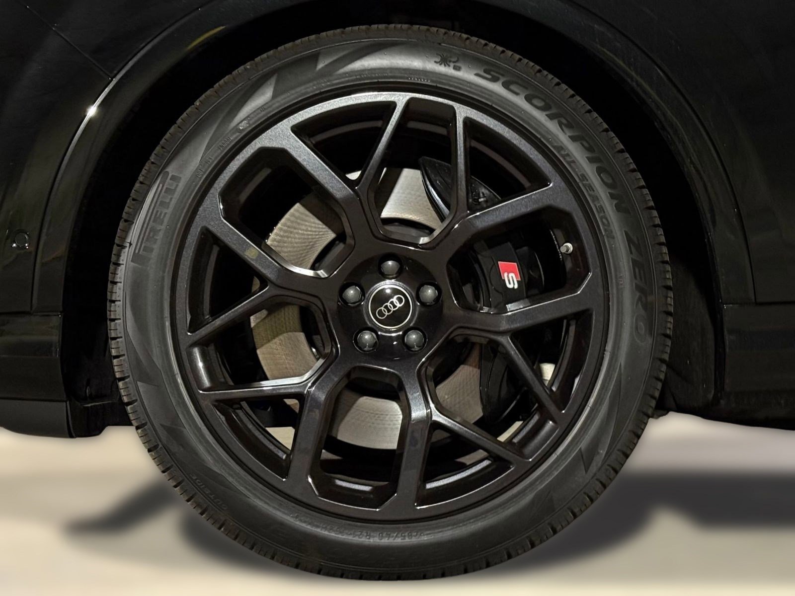 New 2026 Audi SQ7 Premium Plus image 11