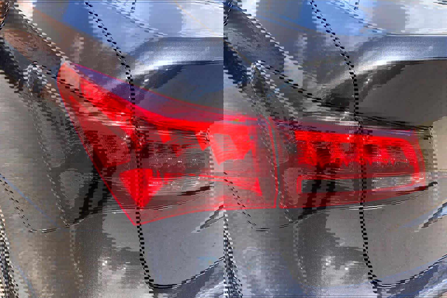 Used 2015 Acura TLX V6 image 29