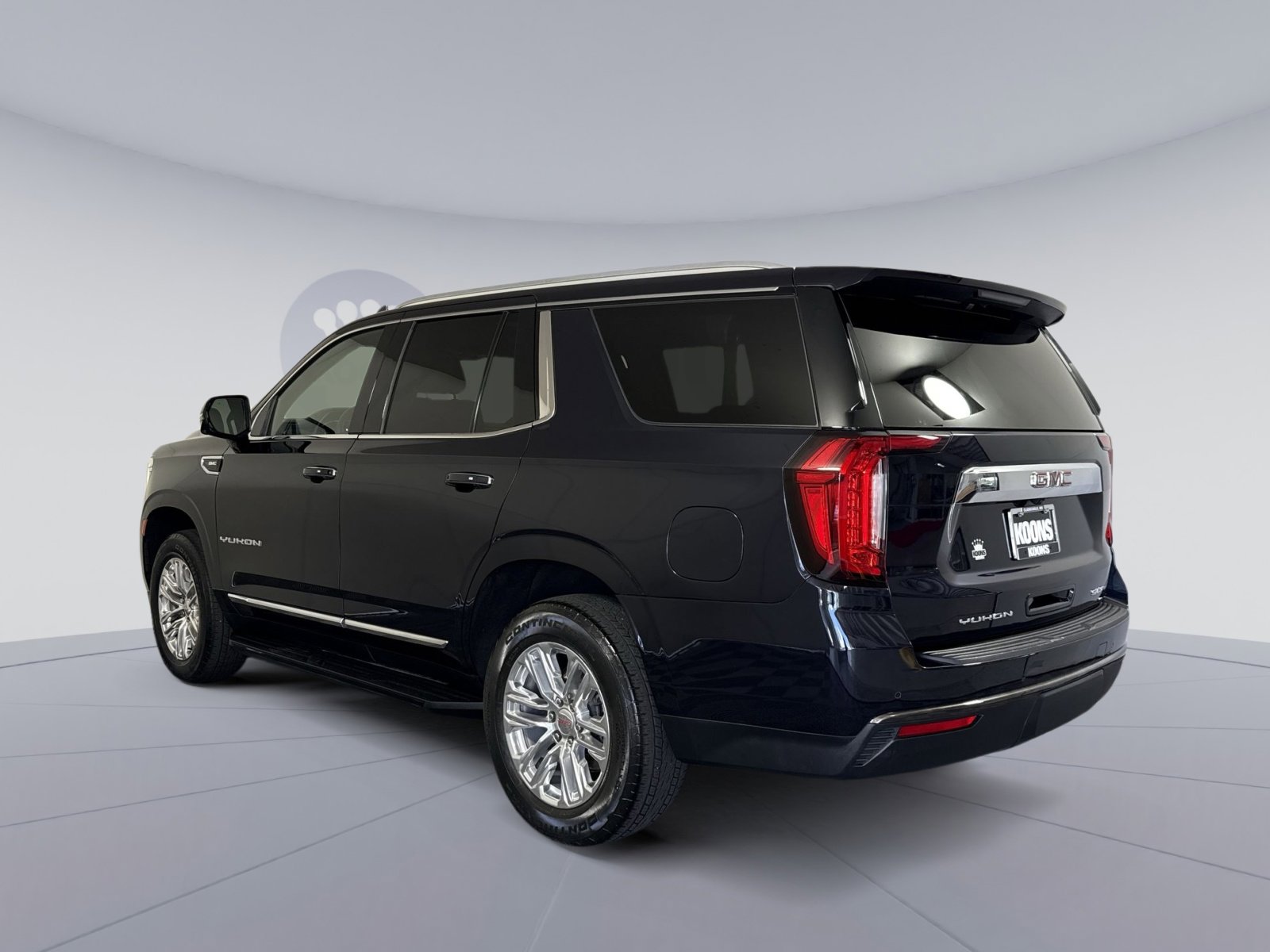 Used 2022 GMC Yukon SLT w/ SLT Luxury Package AWD/4WD image 4