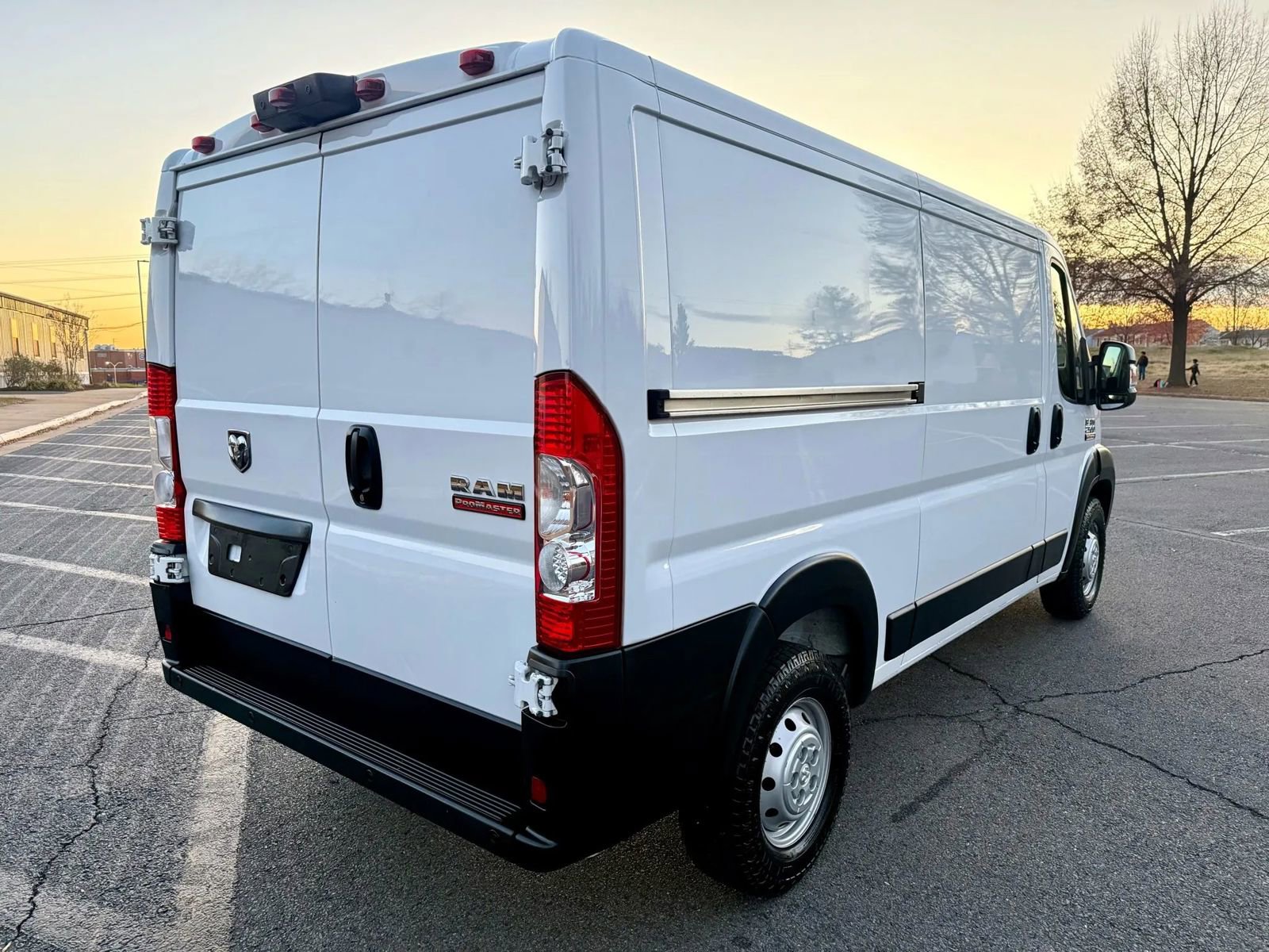 Used 2021 RAM ProMaster 2500 w/ Interior LED Lighting Group image 8