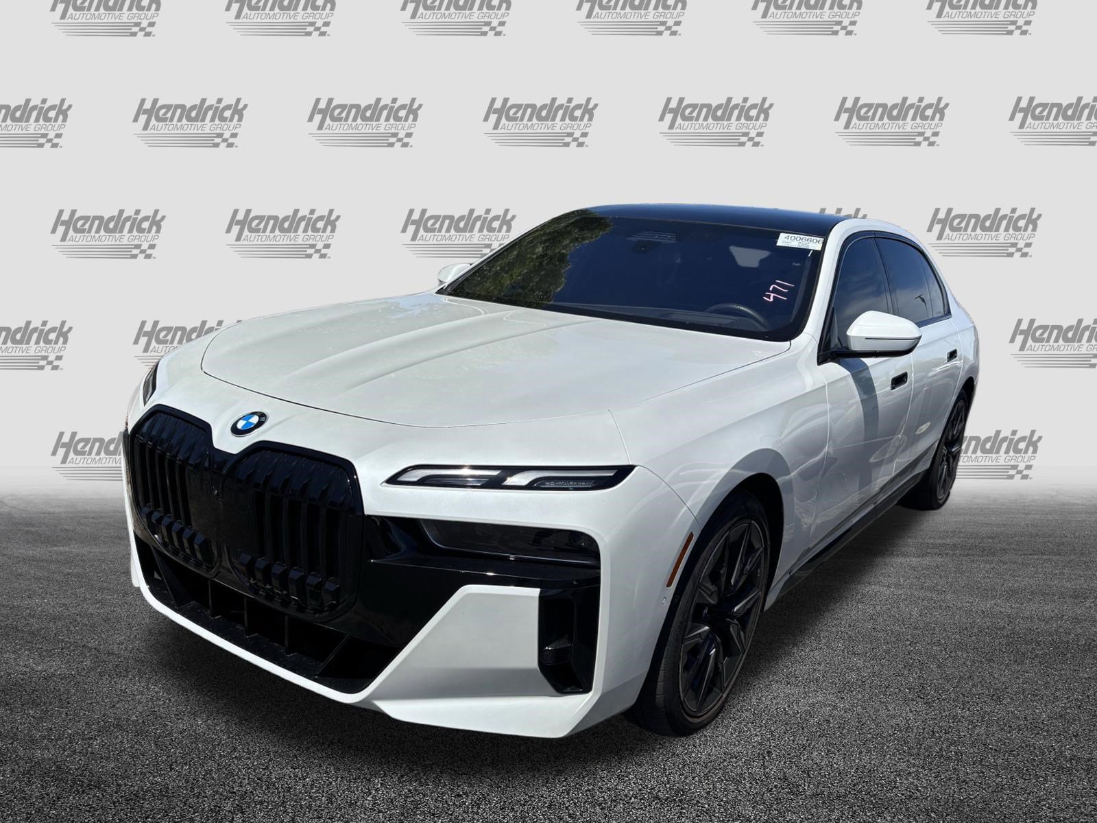 Certified 2023 BMW 760i xDrive AWD/4WD image 8