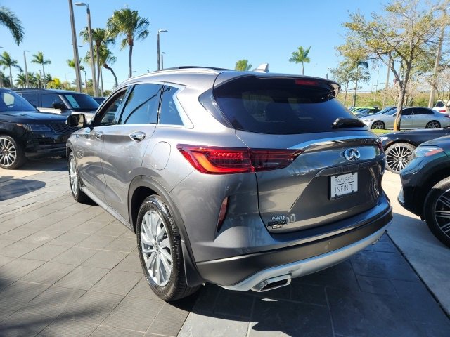 Used 2025 INFINITI QX50 Luxe image 10