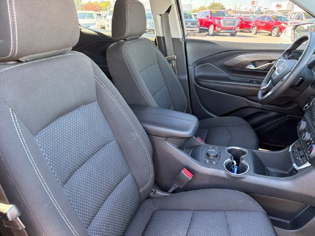 Used 2022 GMC Terrain SLE w/ Driver Convenience Package FWD image 25
