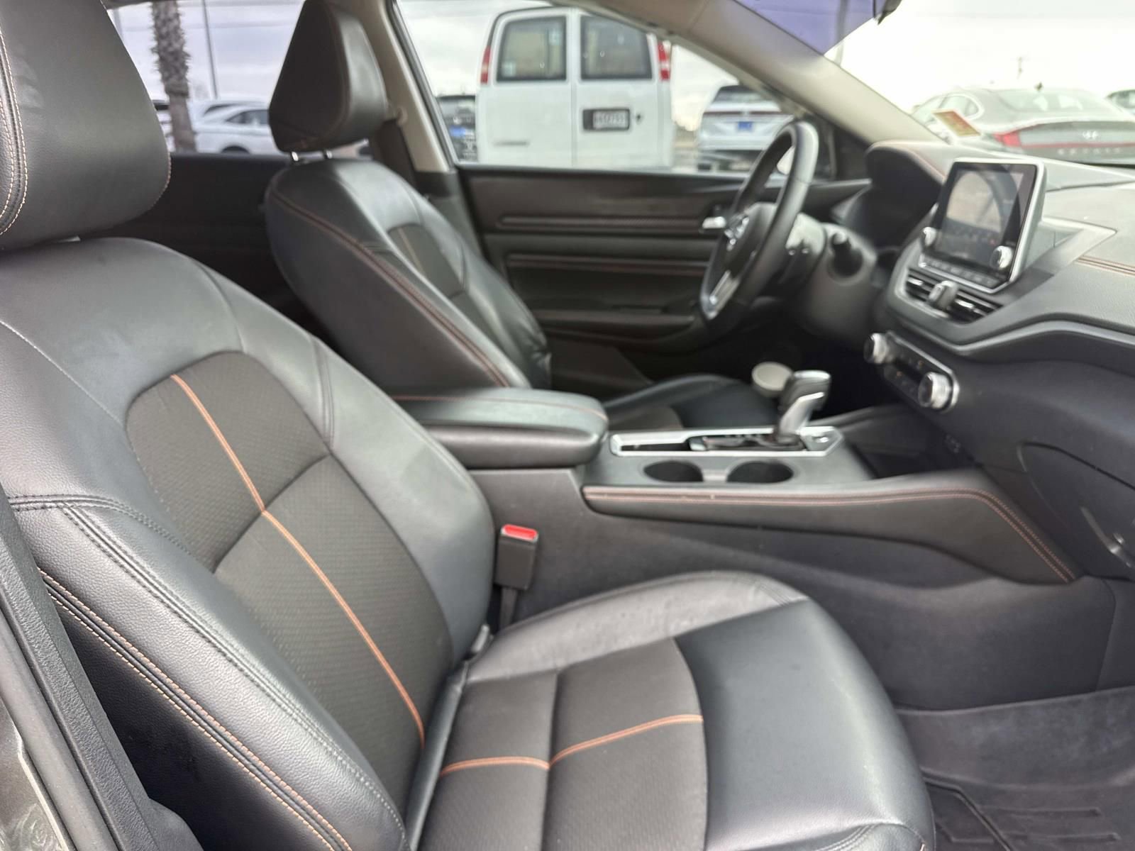 Used 2021 Nissan Altima 2.5 SR image 11