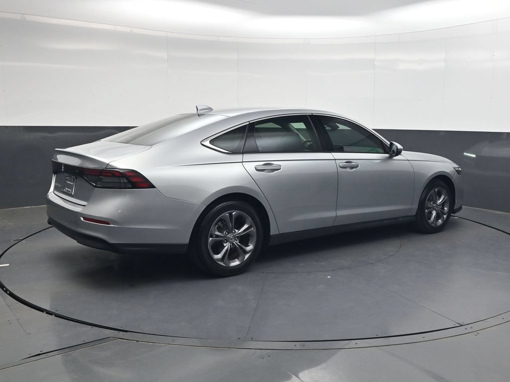 Used 2024 Honda Accord EX image 4