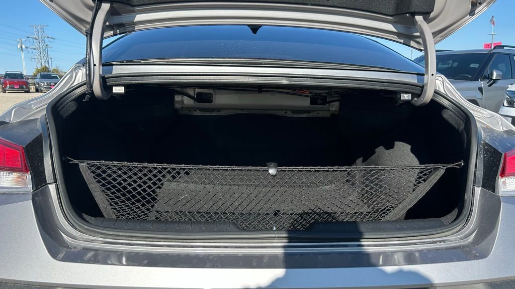 Used 2025 Hyundai Elantra Sport image 26