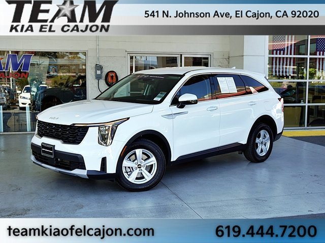 Certified 2024 Kia Sorento LX