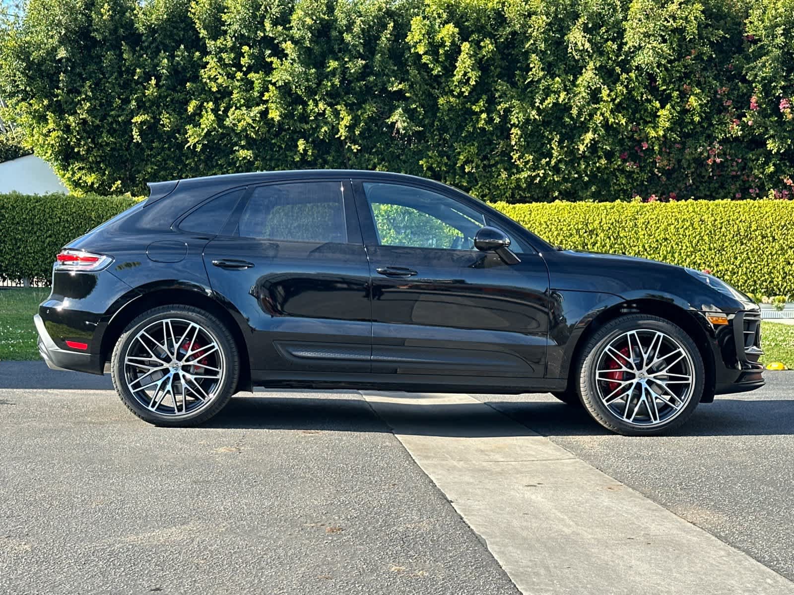 New 2026 Porsche Macan S AWD/4WD image 9