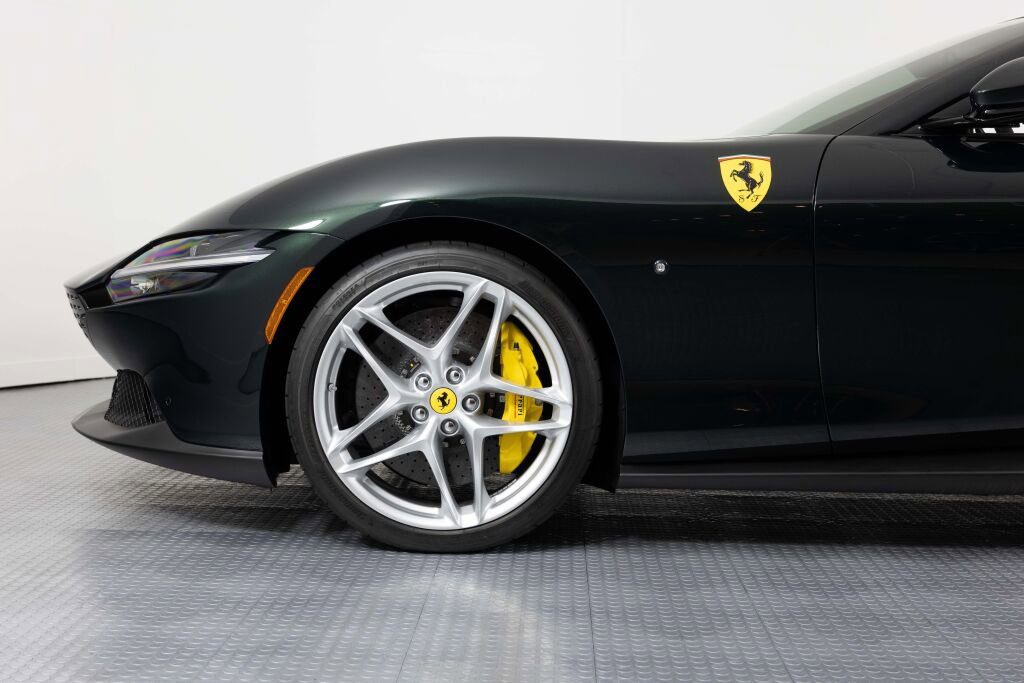 Certified 2025 Ferrari Roma Spider image 8