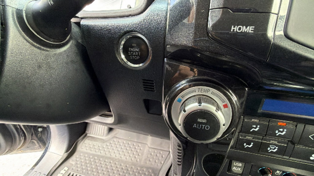 Used 2019 Toyota 4Runner Limited AWD/4WD image 17