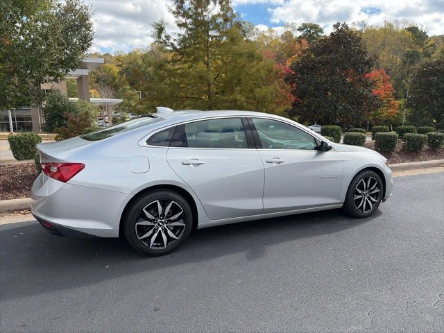 Used 2018 Chevrolet Malibu LT w/ Leather Package