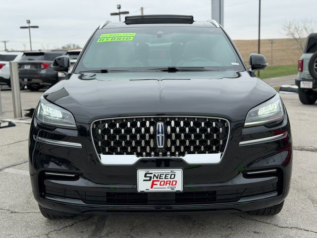 Used 2023 Lincoln Aviator Grand Touring w/ Elements Package Plus image 2
