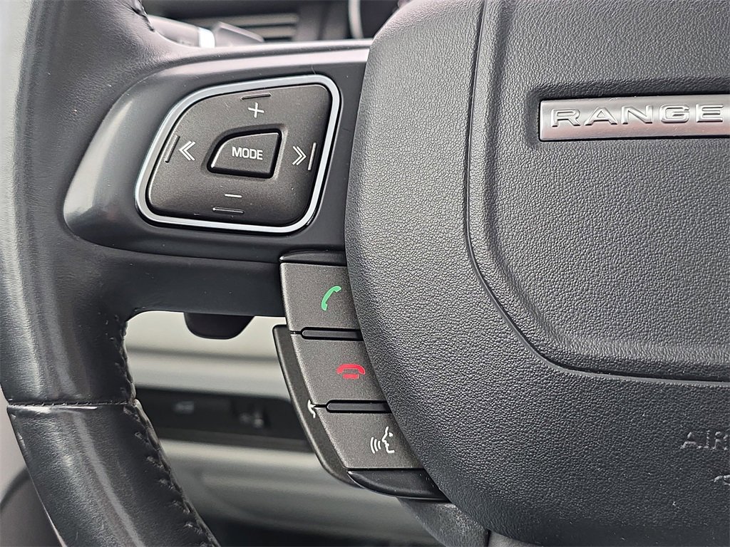 Used 2015 Land Rover Range Rover Evoque Pure Plus image 20