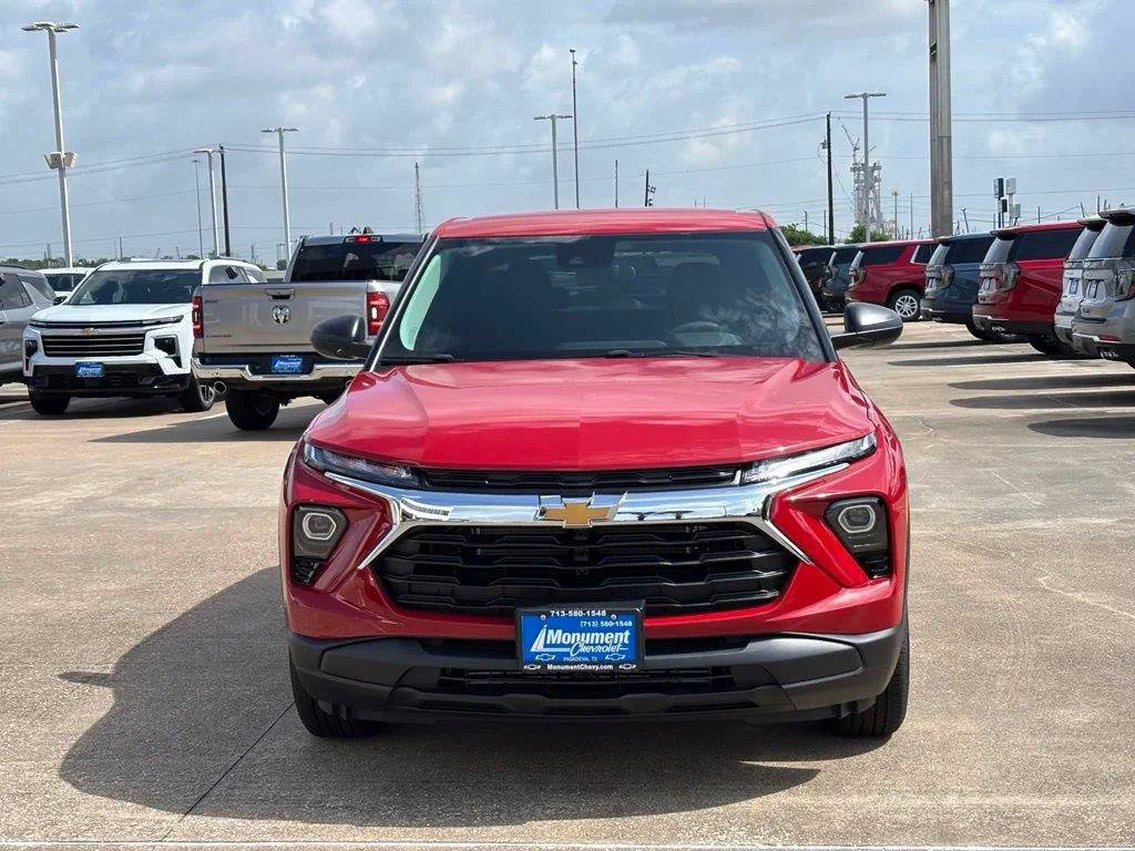 New 2026 Chevrolet TrailBlazer LS FWD image 2