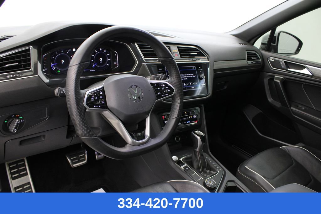 Used 2022 Volkswagen Tiguan SEL R-Line image 16