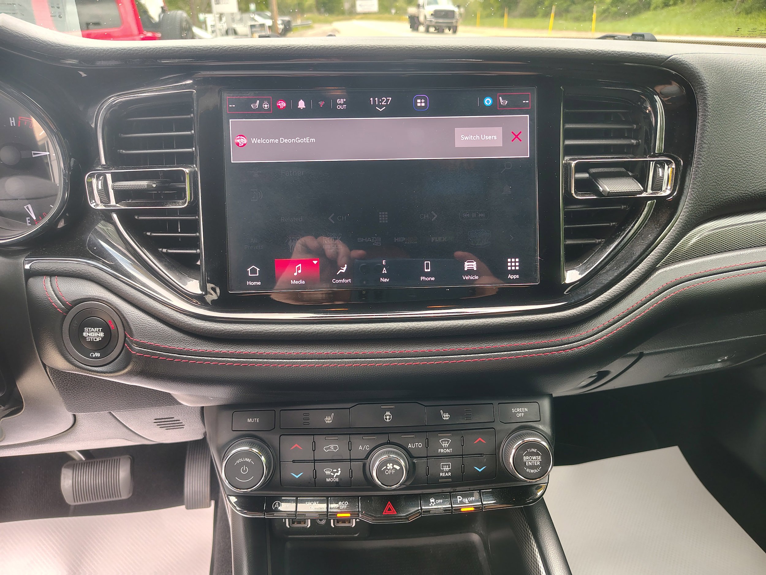 Certified 2025 Dodge Durango GT AWD/4WD image 36