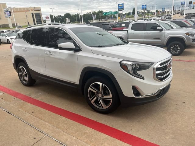 Used 2021 GMC Terrain SLT AWD/4WD image 3