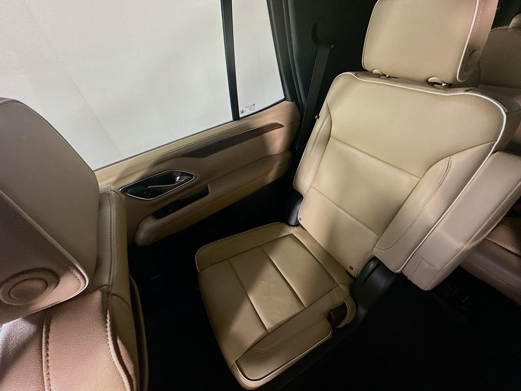 Used 2023 Chevrolet Tahoe Premier image 12