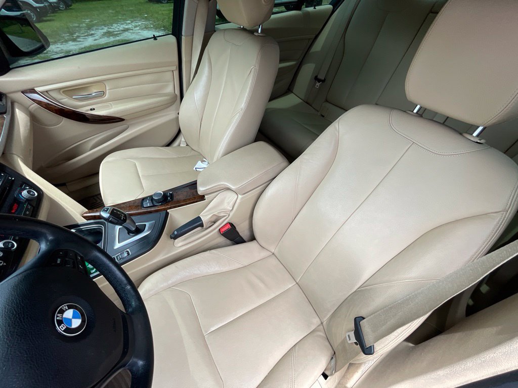 Used 2013 BMW 328i xDrive Sedan AWD/4WD image 10