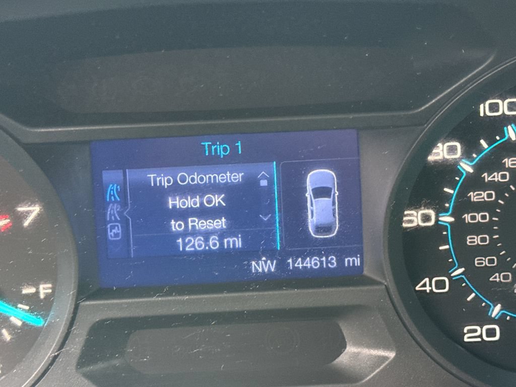 Used 2013 Ford Explorer XLT FWD image 33