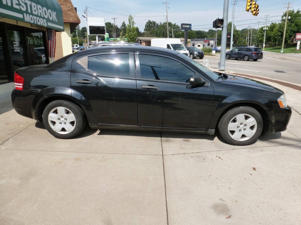 Used 2009 Dodge Avenger SXT FWD image 5