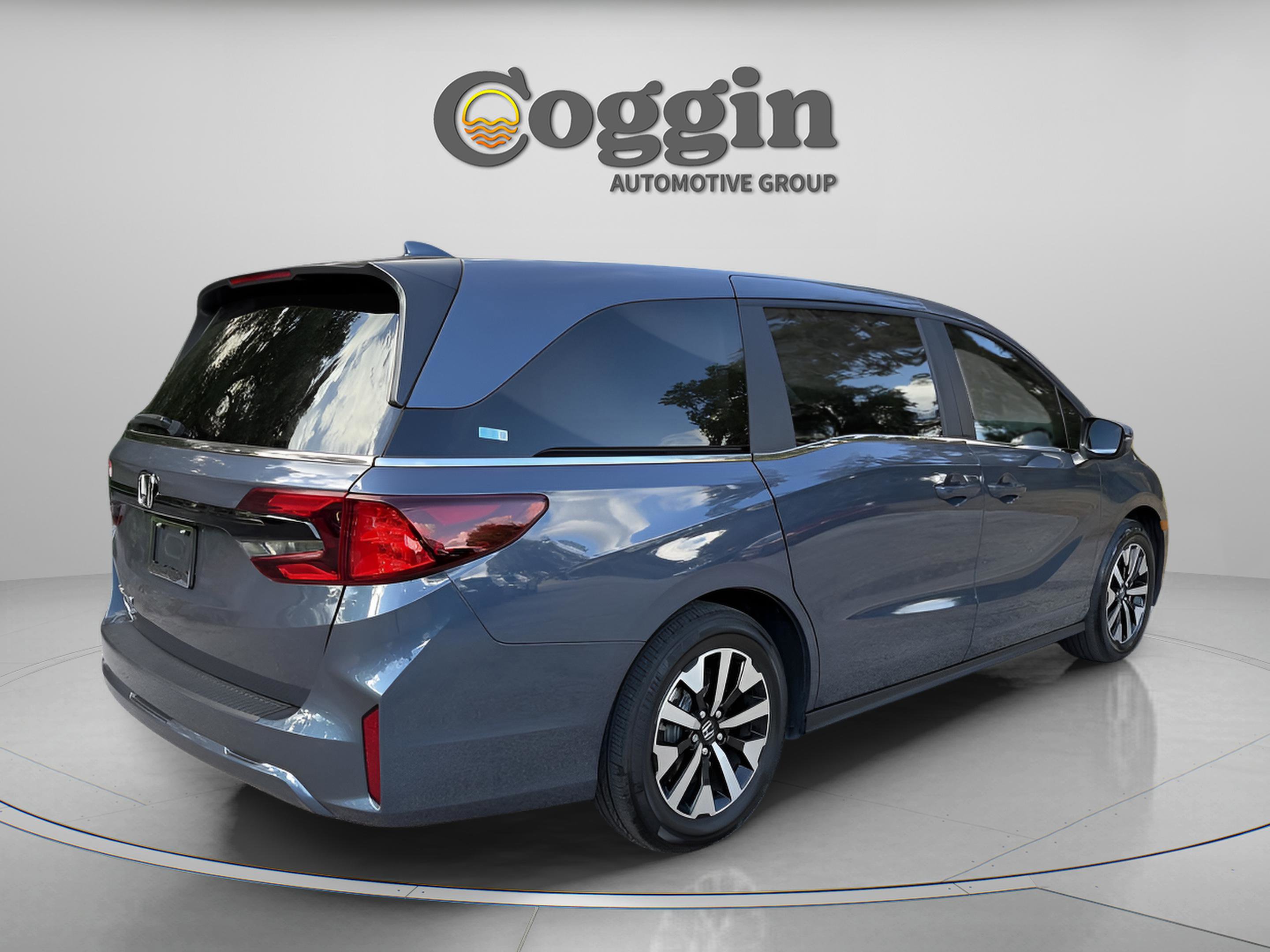 Certified 2025 Honda Odyssey EX-L image 5