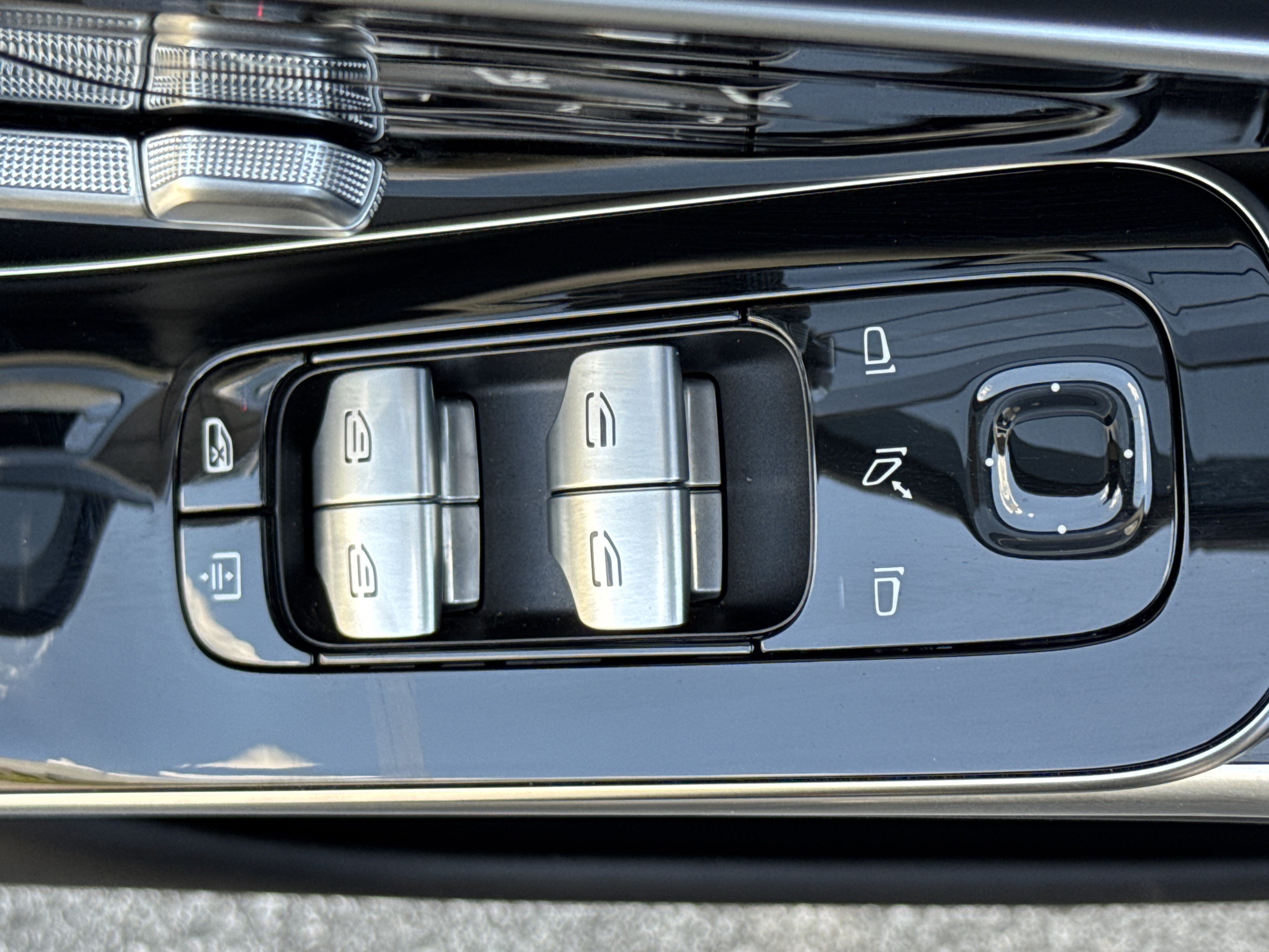Used 2023 Mercedes-Benz Maybach S 580 4MATIC image 16