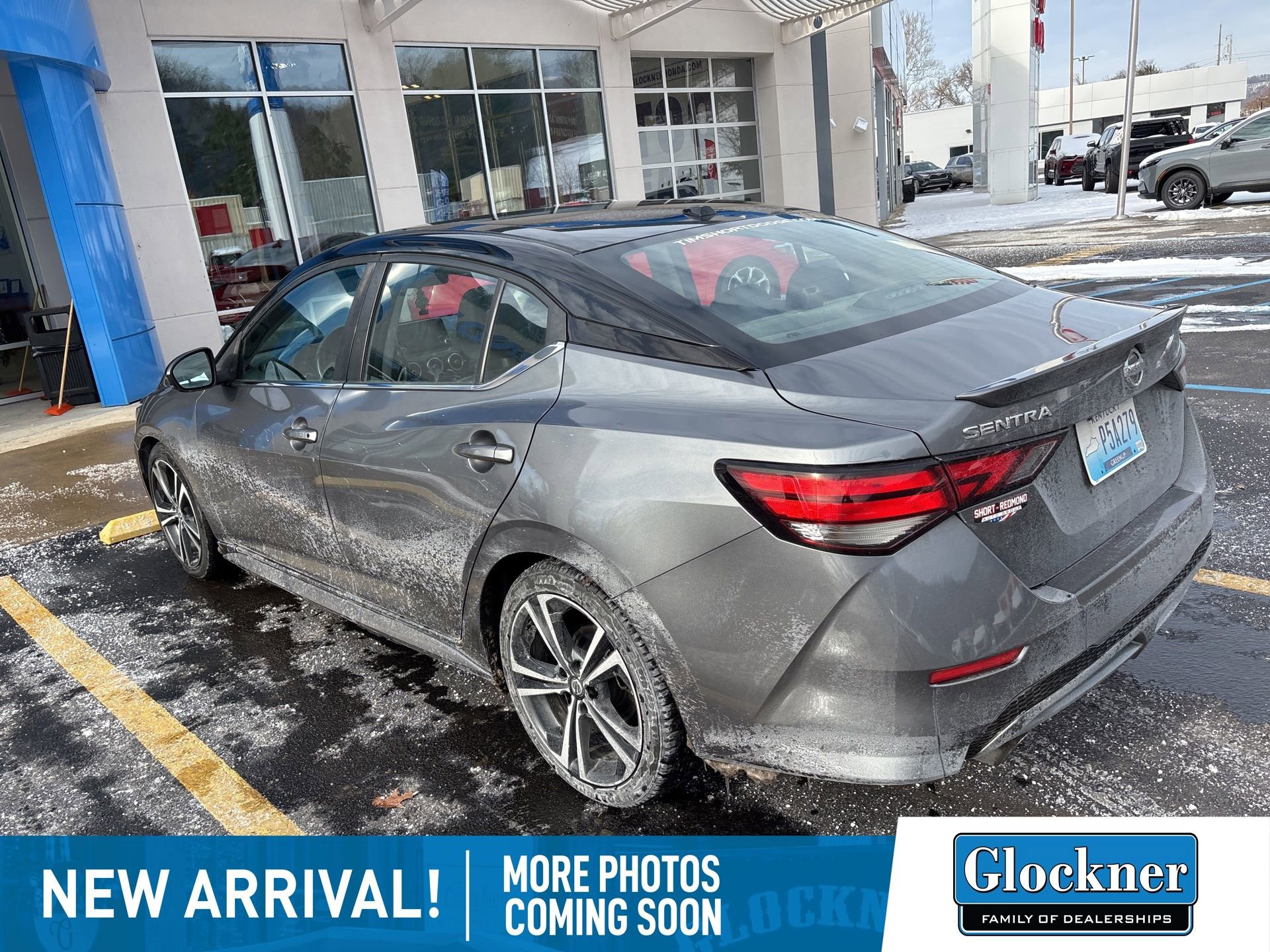 Used 2021 Nissan Sentra SR image 3