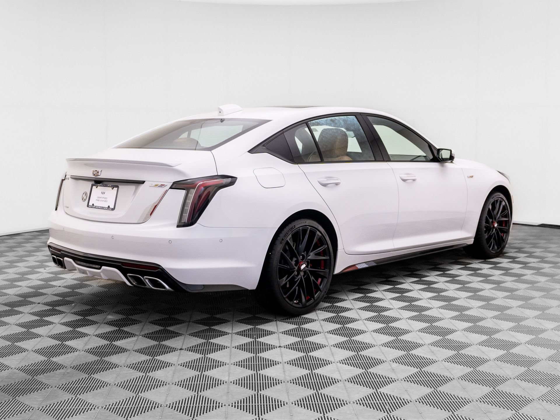 Used 2026 Cadillac CT5 V w/ Platinum Package AWD/4WD image 5