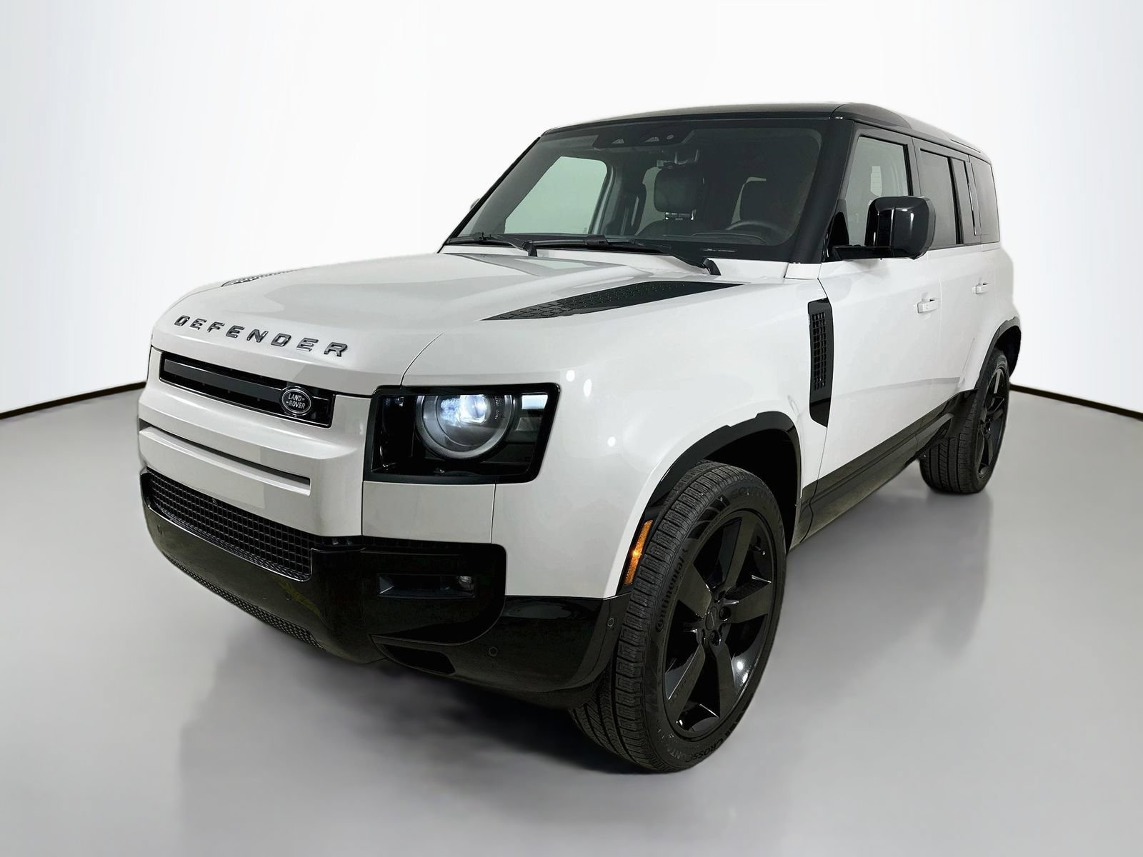 New 2026 Land Rover Defender 110 X-Dynamic SE