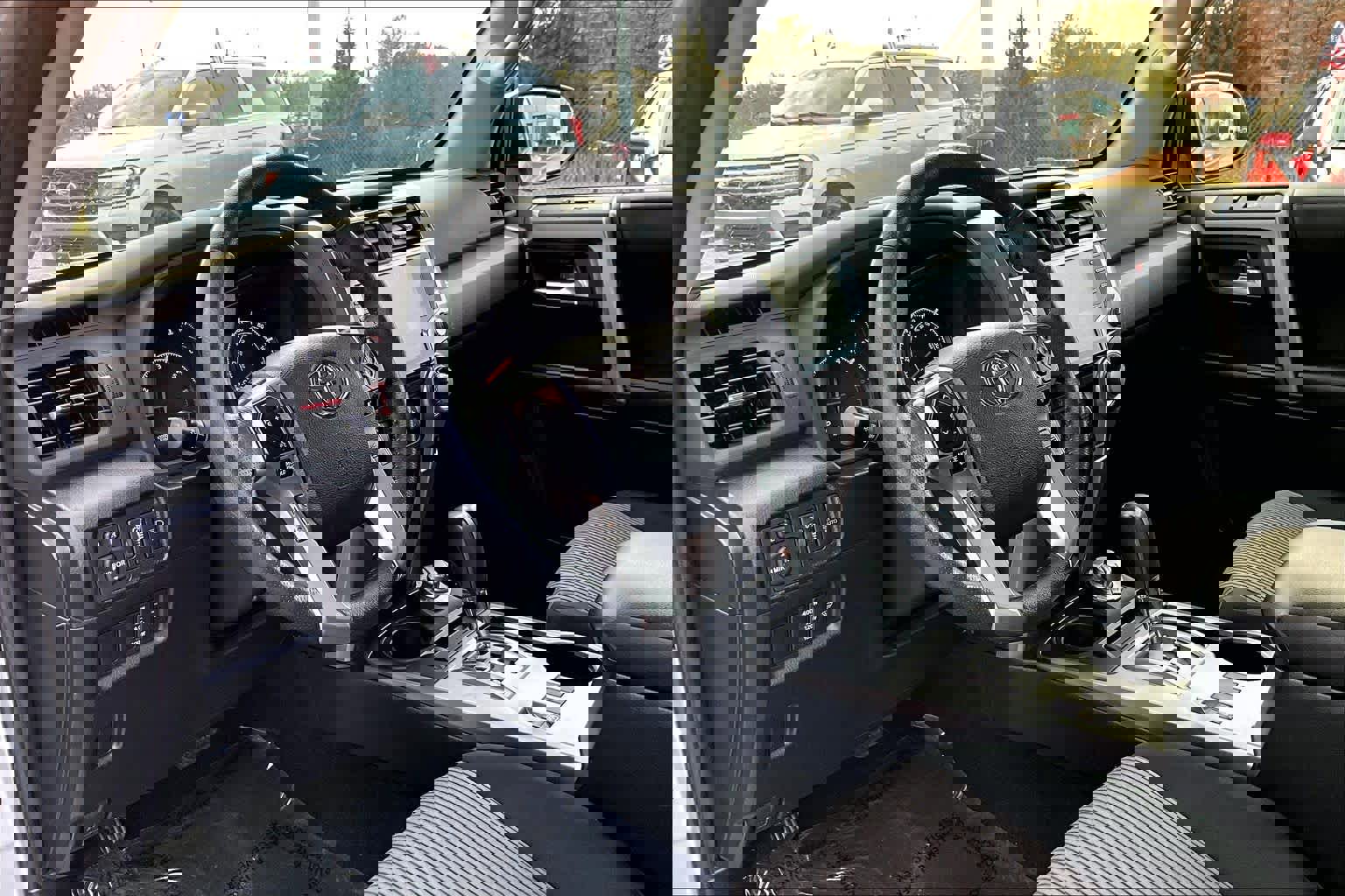 Used 2022 Toyota 4Runner SR5 image 17