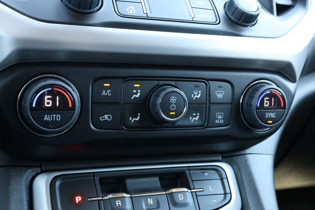 Used 2023 GMC Acadia SLE w/ Driver Convenience Package image 19