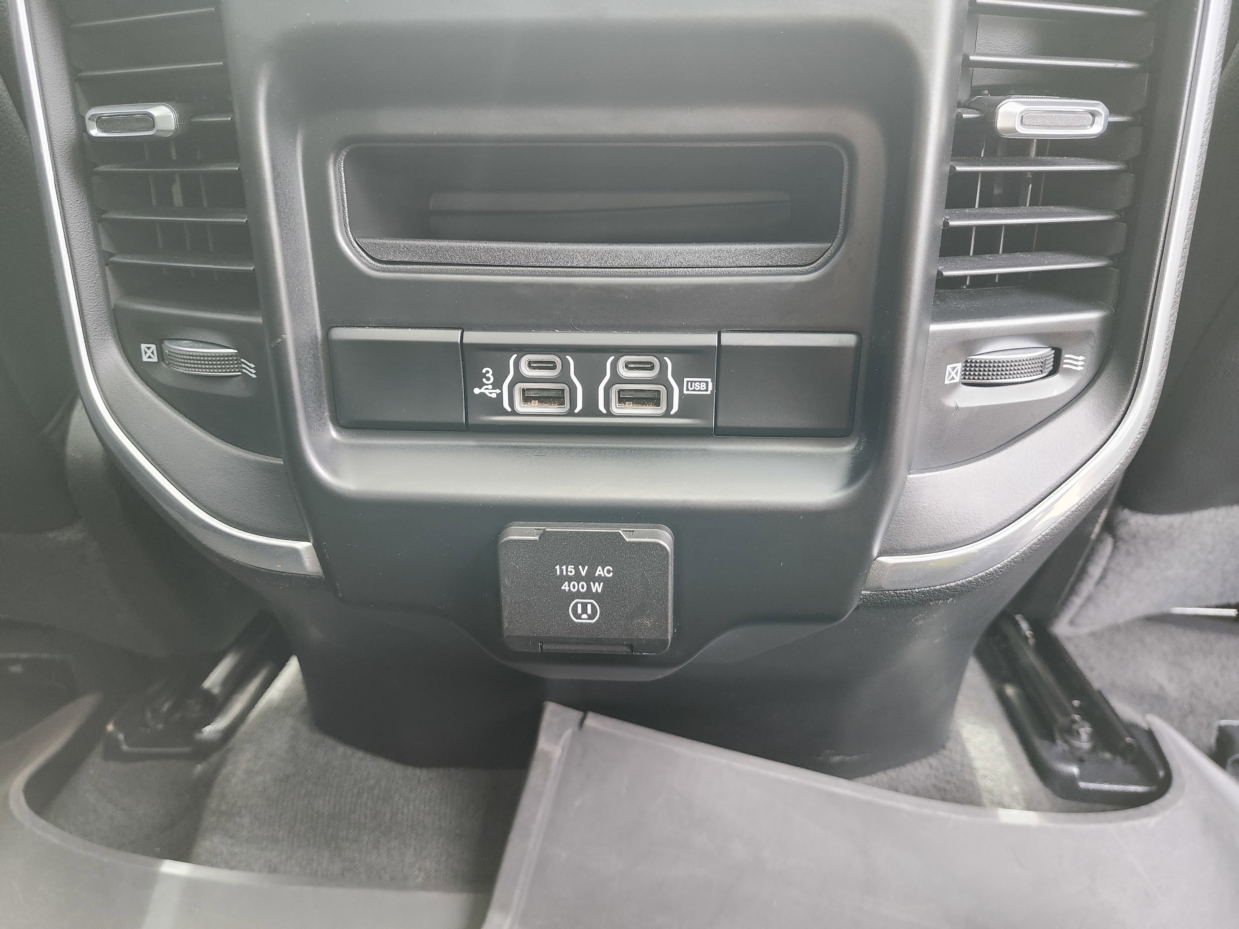 Used 2020 RAM 1500 Laramie AWD/4WD image 24