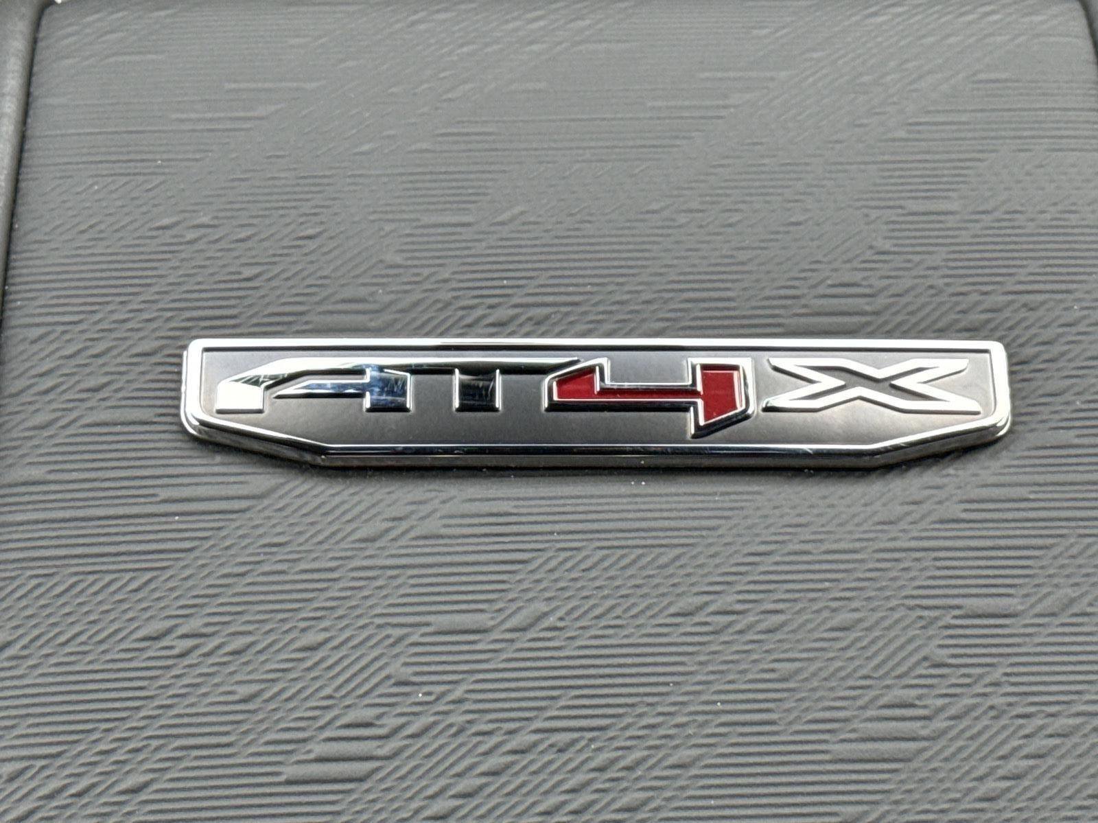 New 2026 GMC Sierra 2500 AT4X w/ AT4X AEV Edition image 43