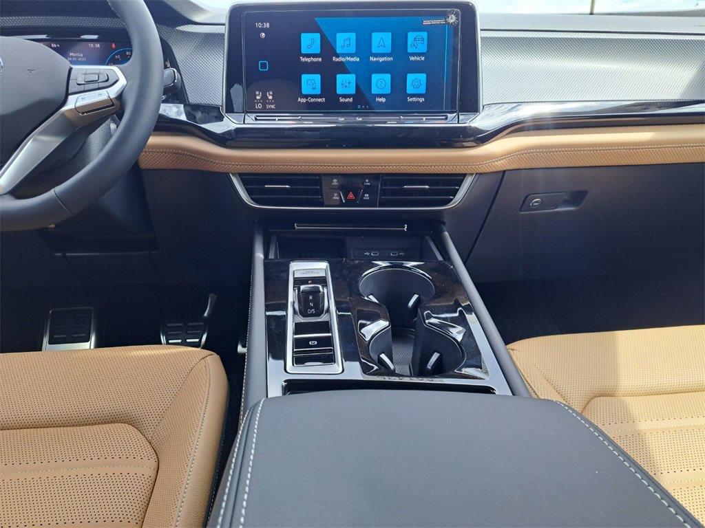 New 2026 Volkswagen Atlas Cross Sport SEL R-Line image 22