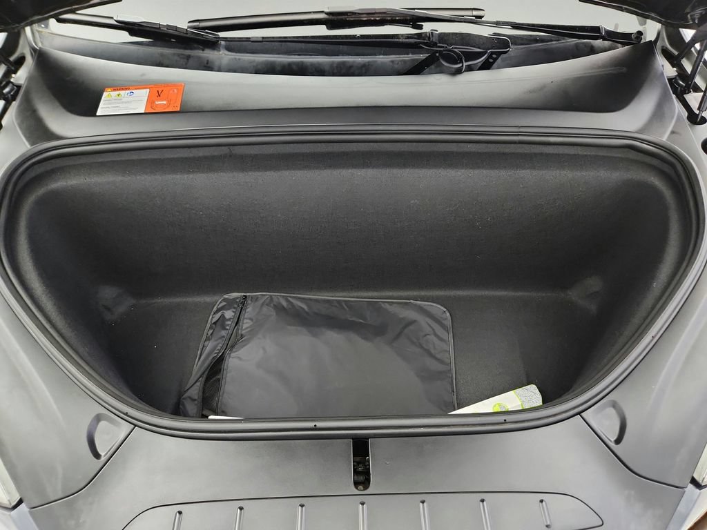 Used 2018 Tesla Model X 75D AWD/4WD image 36