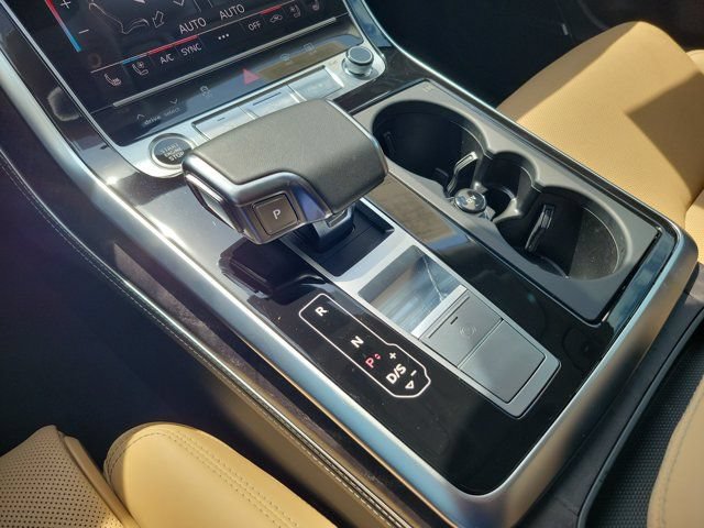 Certified 2025 Audi Q8 Prestige w/ Prestige Package AWD/4WD image 29